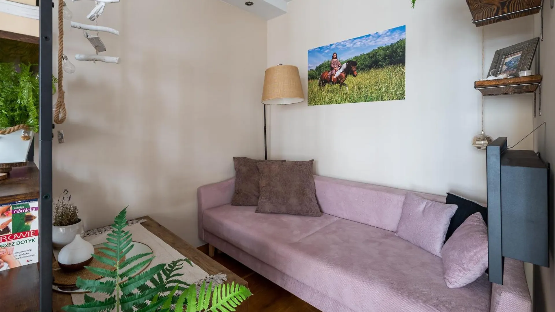 Klobucka Urban Jungle Studio Apartment Warsaw Poland