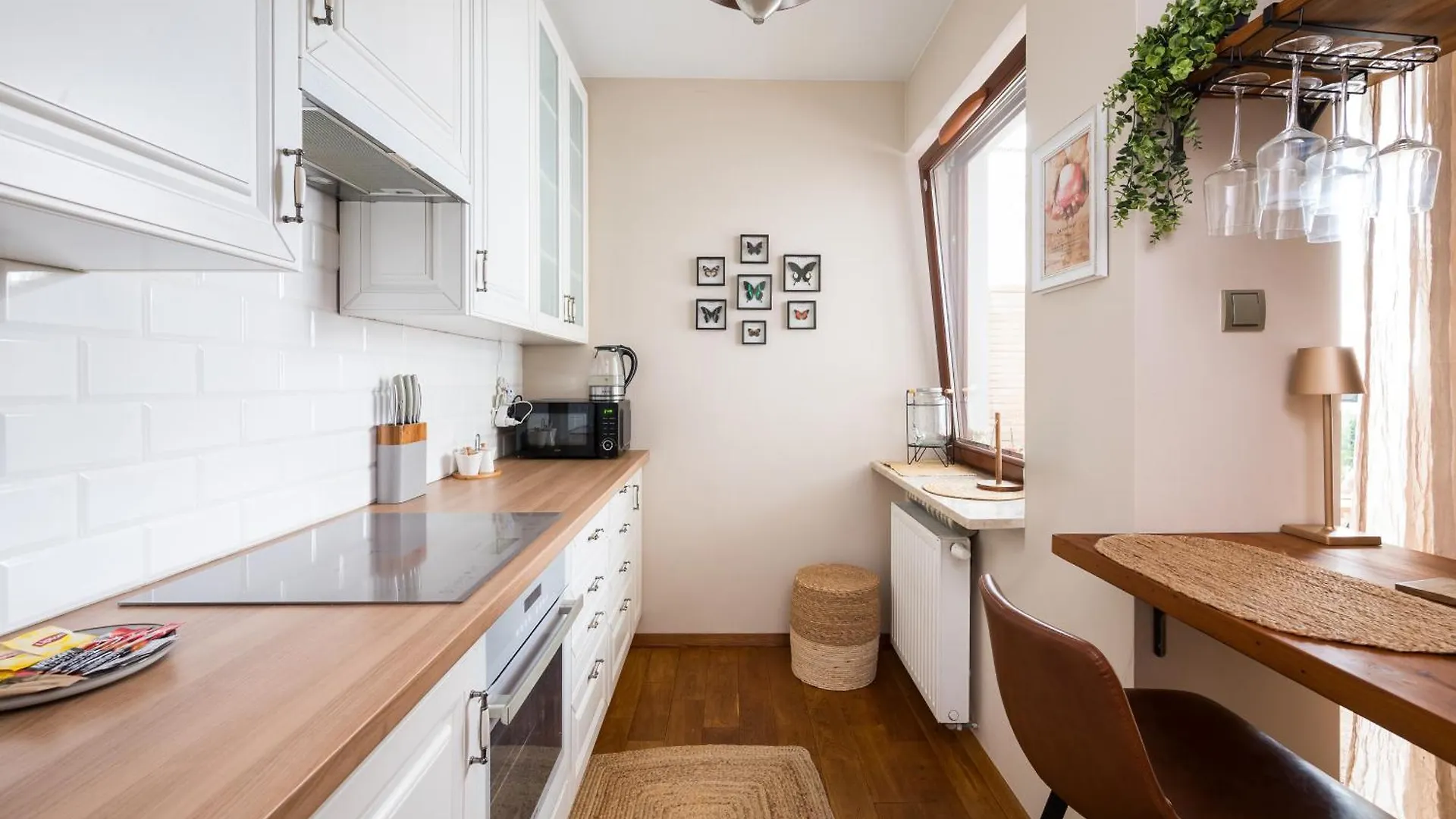Klobucka Urban Jungle Studio Apartment Warsaw 0*,